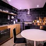 Con Piscina En Апартаменты *