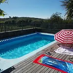 Con Piscina En Апартаменты *